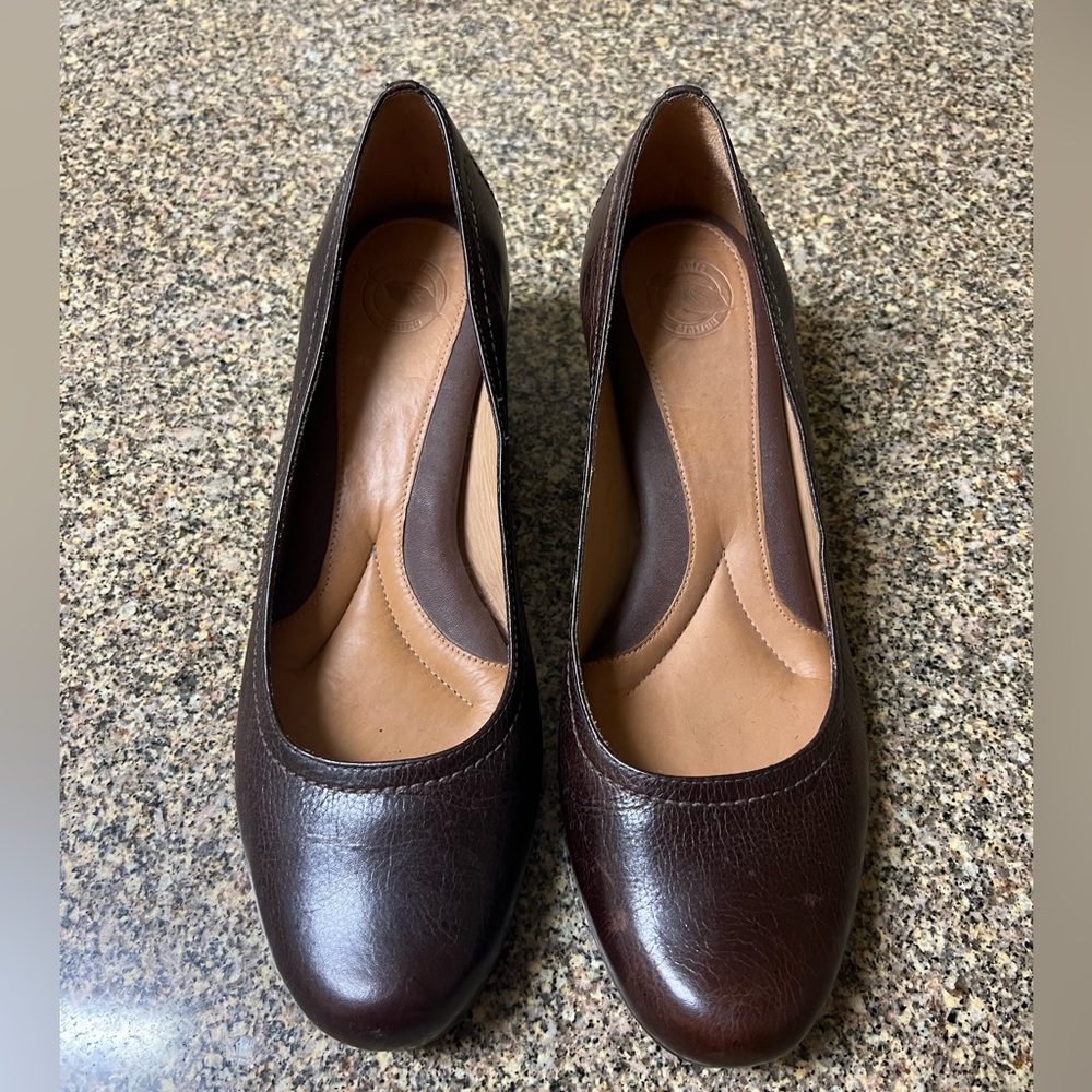 Nurture, Brown, 11 M